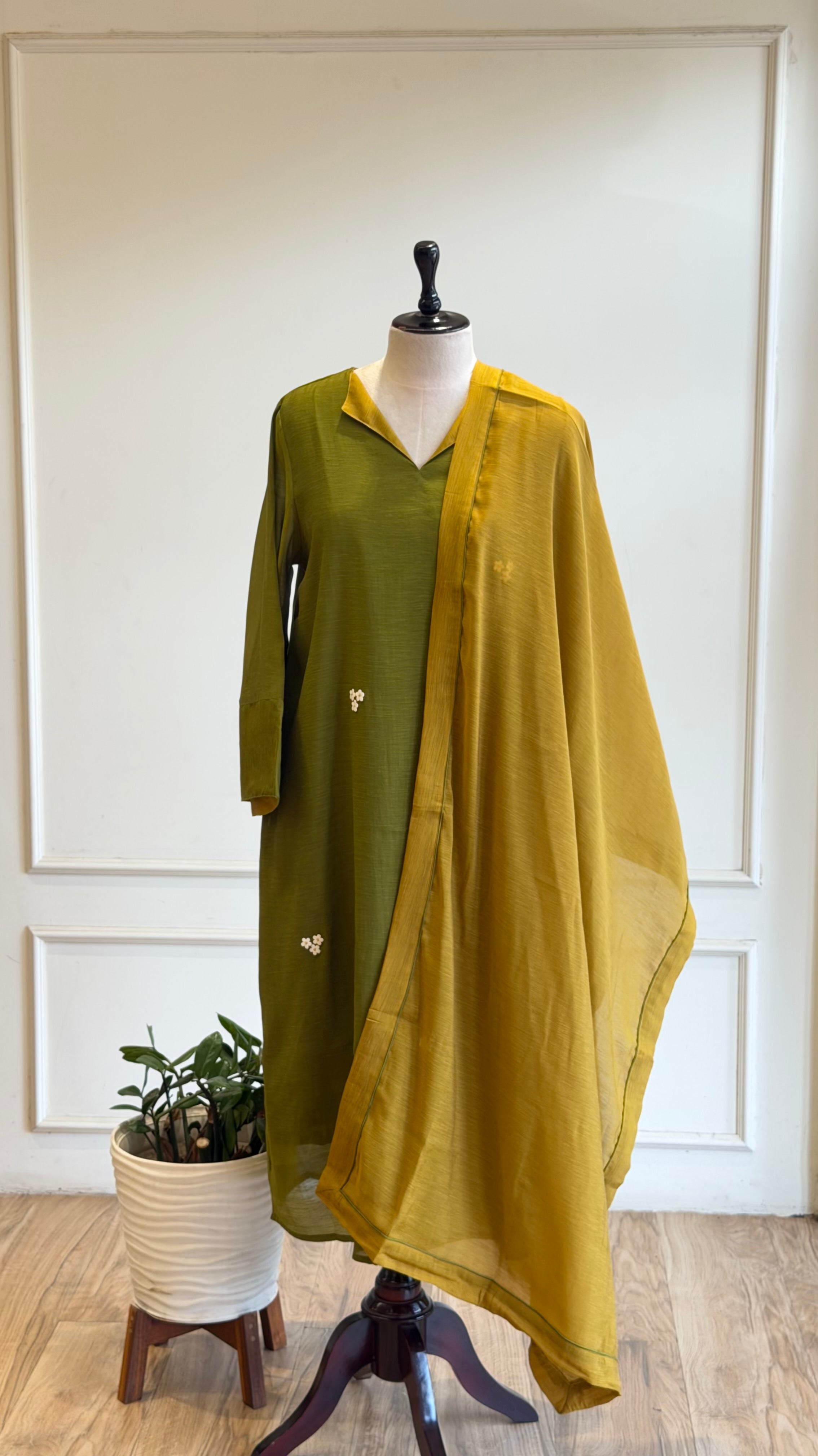 Beautiful A-line Suit-17071