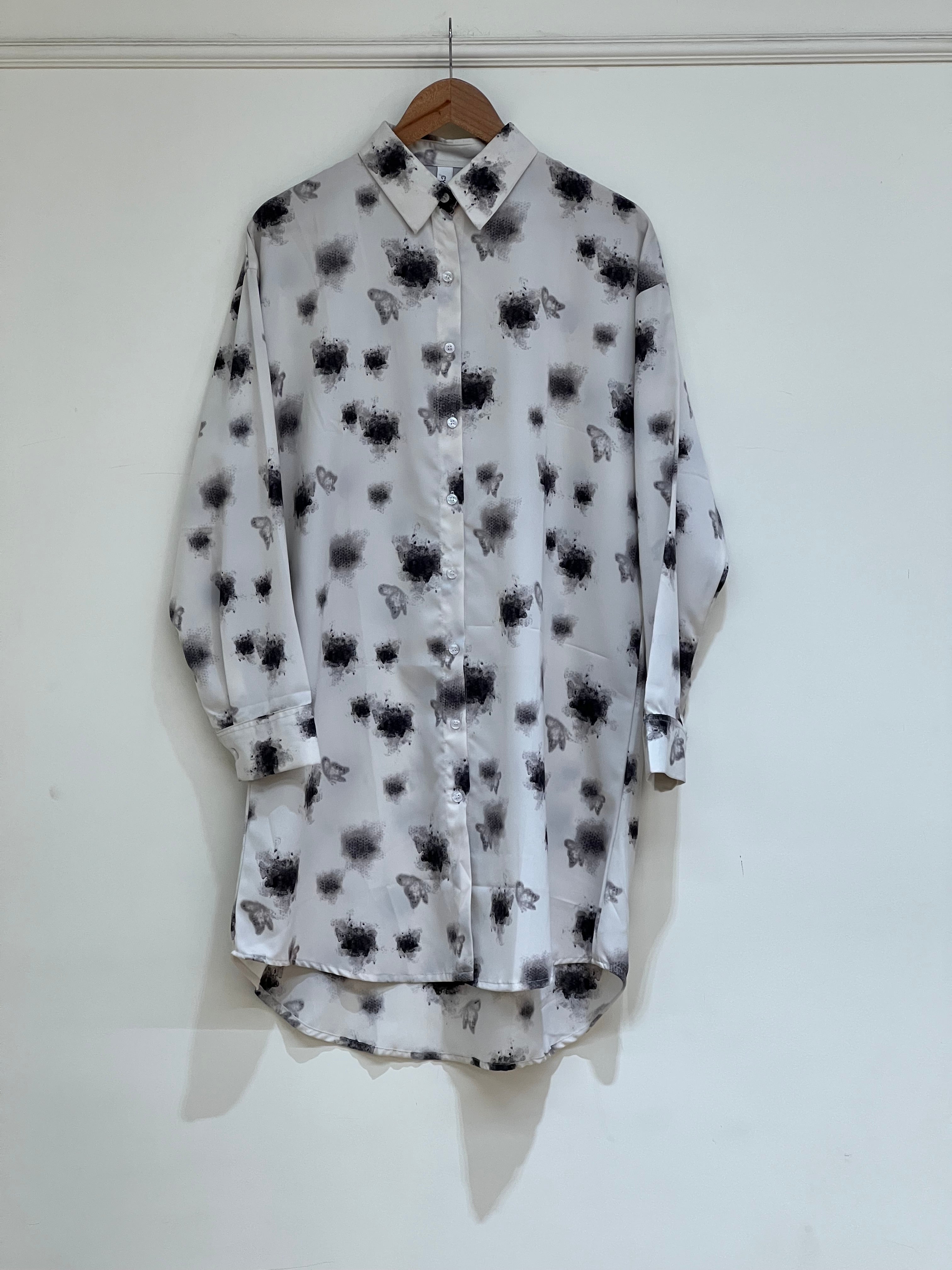 Off white shirt - 13207