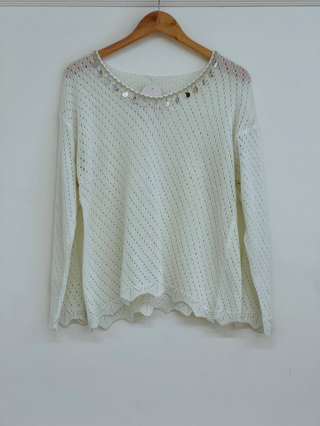 Off white crotia top - 15203