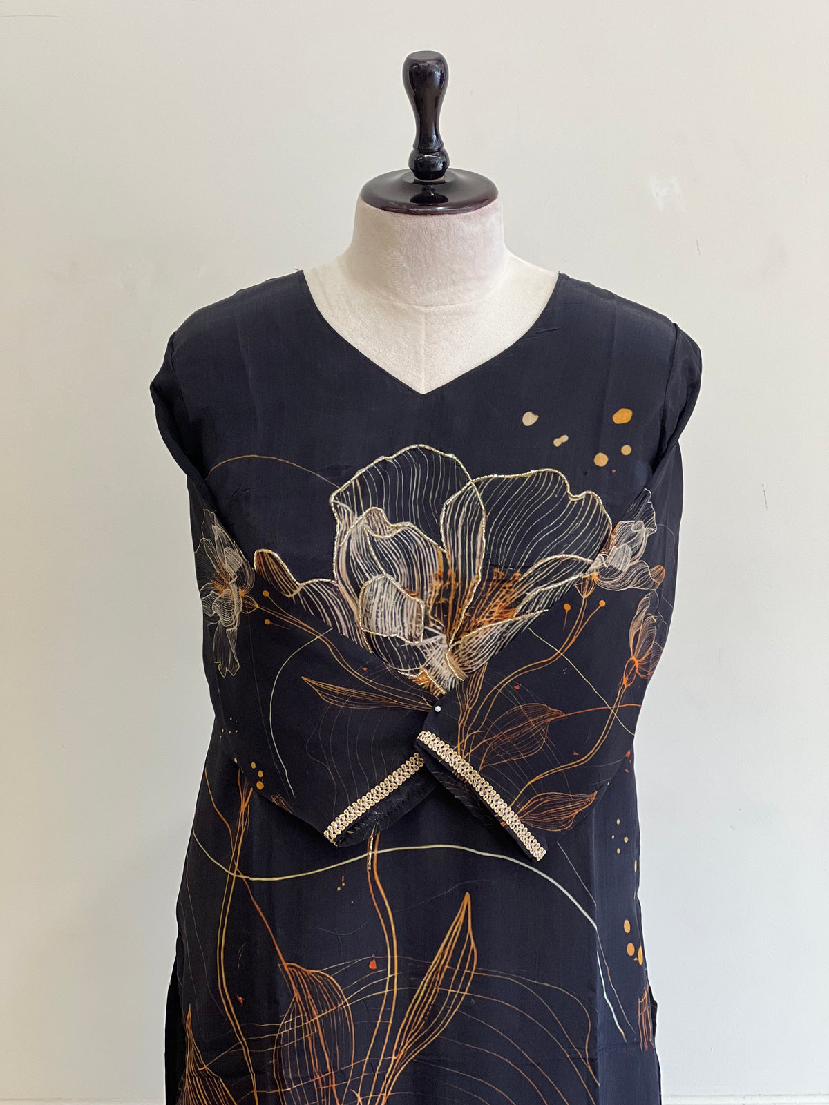 Black digital print suit - 15919