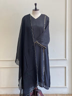 Black partywear suit - 15925