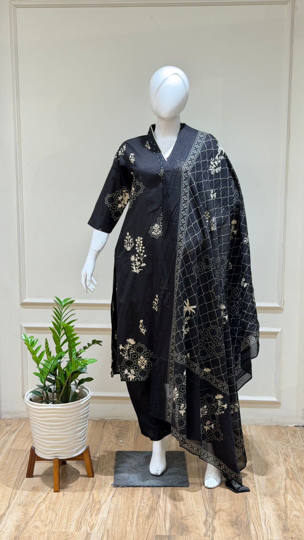 Black kurta set - 15933