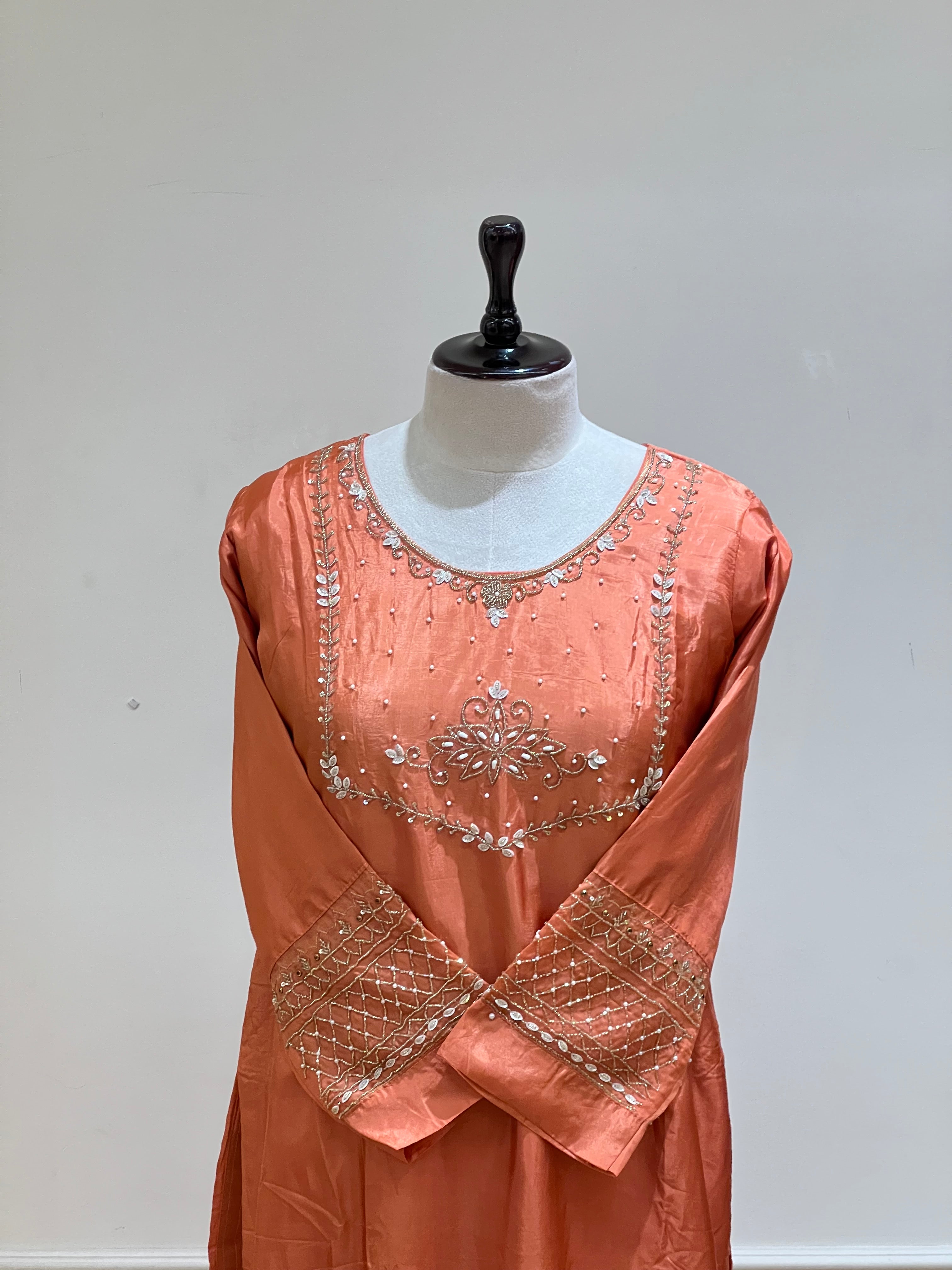 Orange handworked suit - 15937