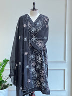 Black thread embroidered suit - 15954