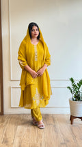 Yellow handworked suit - 15968