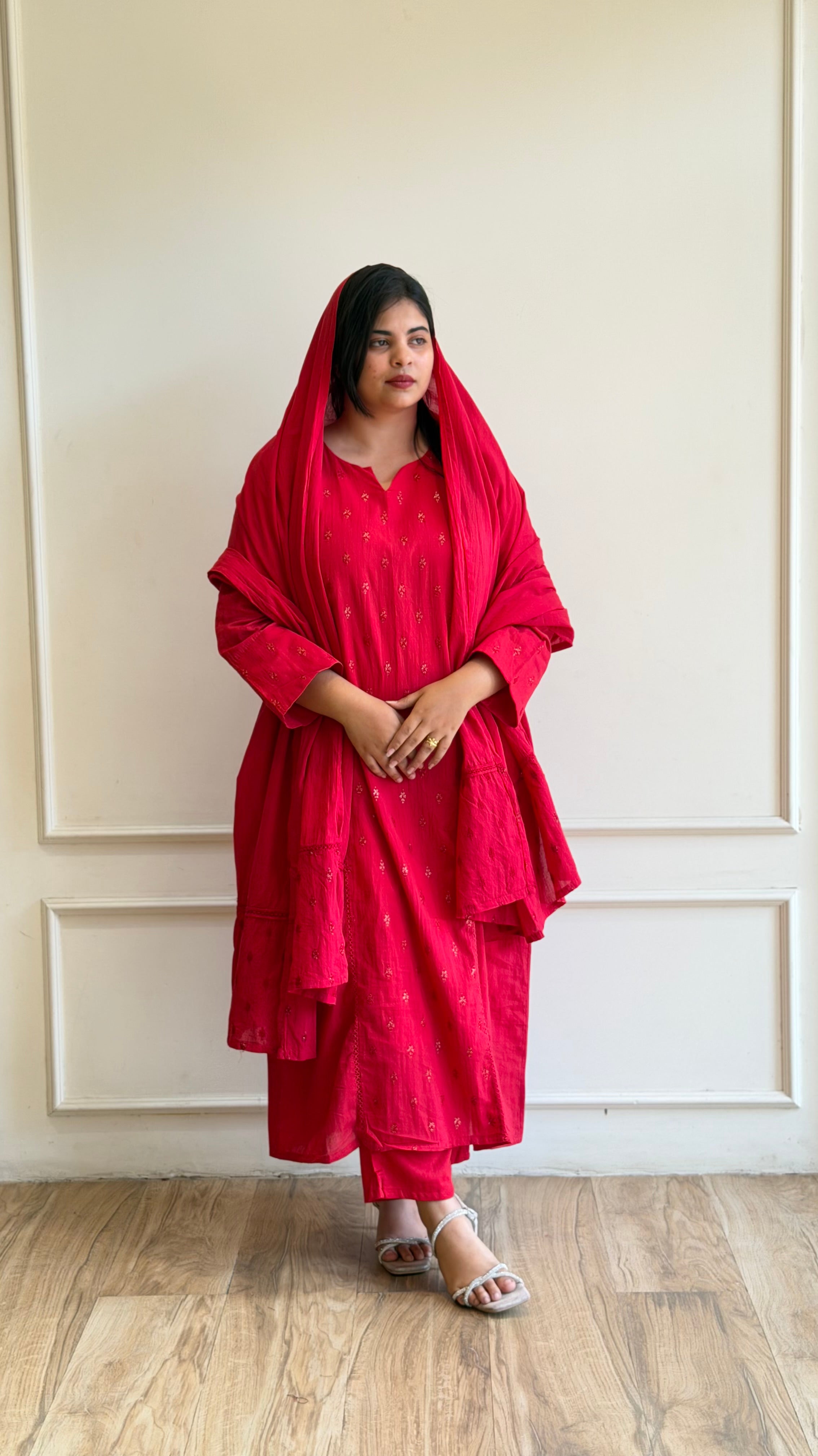 Red a line suit - 16106