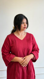 Red embroidered kurta set - 16112