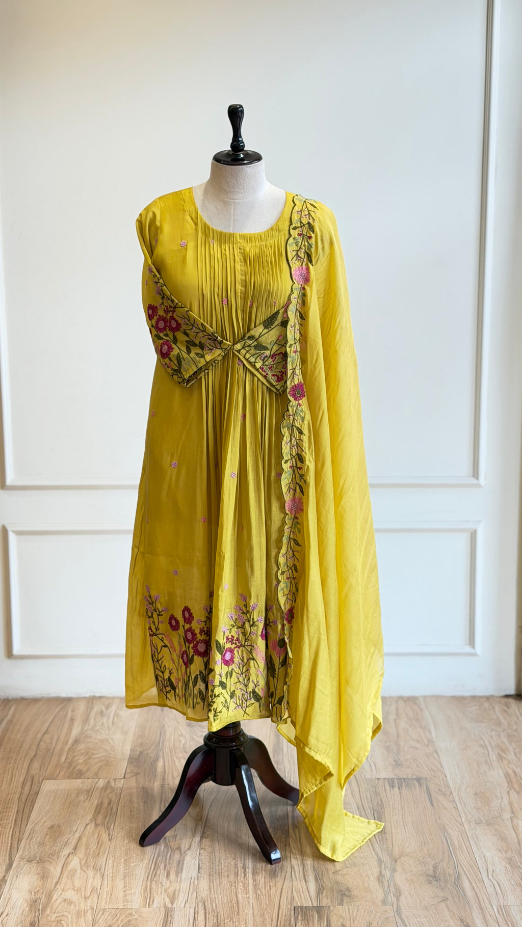 Yellow floral a line suit - 16143