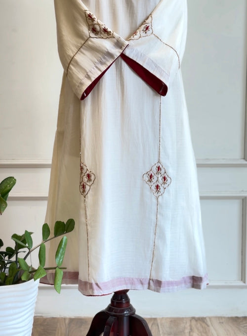 Beautiful White and red handworked suit - 16538