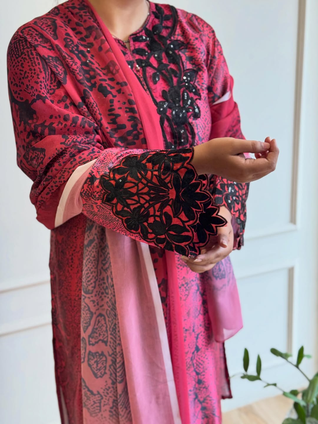 Beautiful Animal Print Pakistani Suit-17011