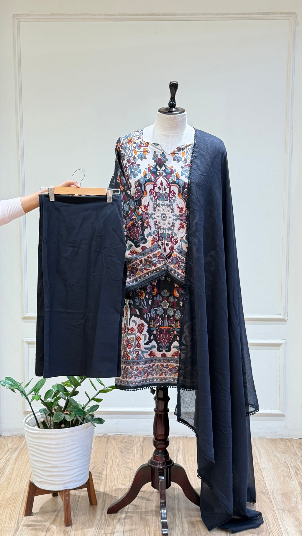 Cotton Pakistani Style Suit-17017