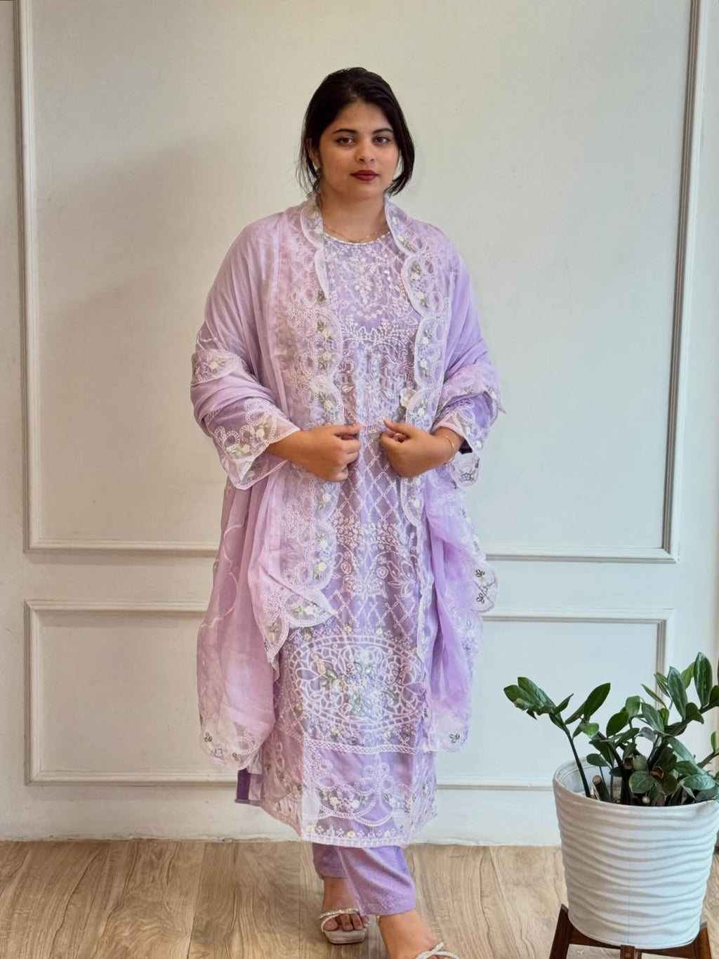 Embroidered Pakistani Suit - 16680