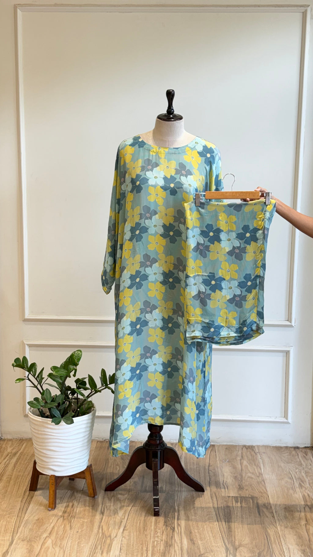 Pure Crepe Floral Kaftan Co-ord Set-17003
