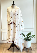 Floral Embroidered Salwar Suit-A17004