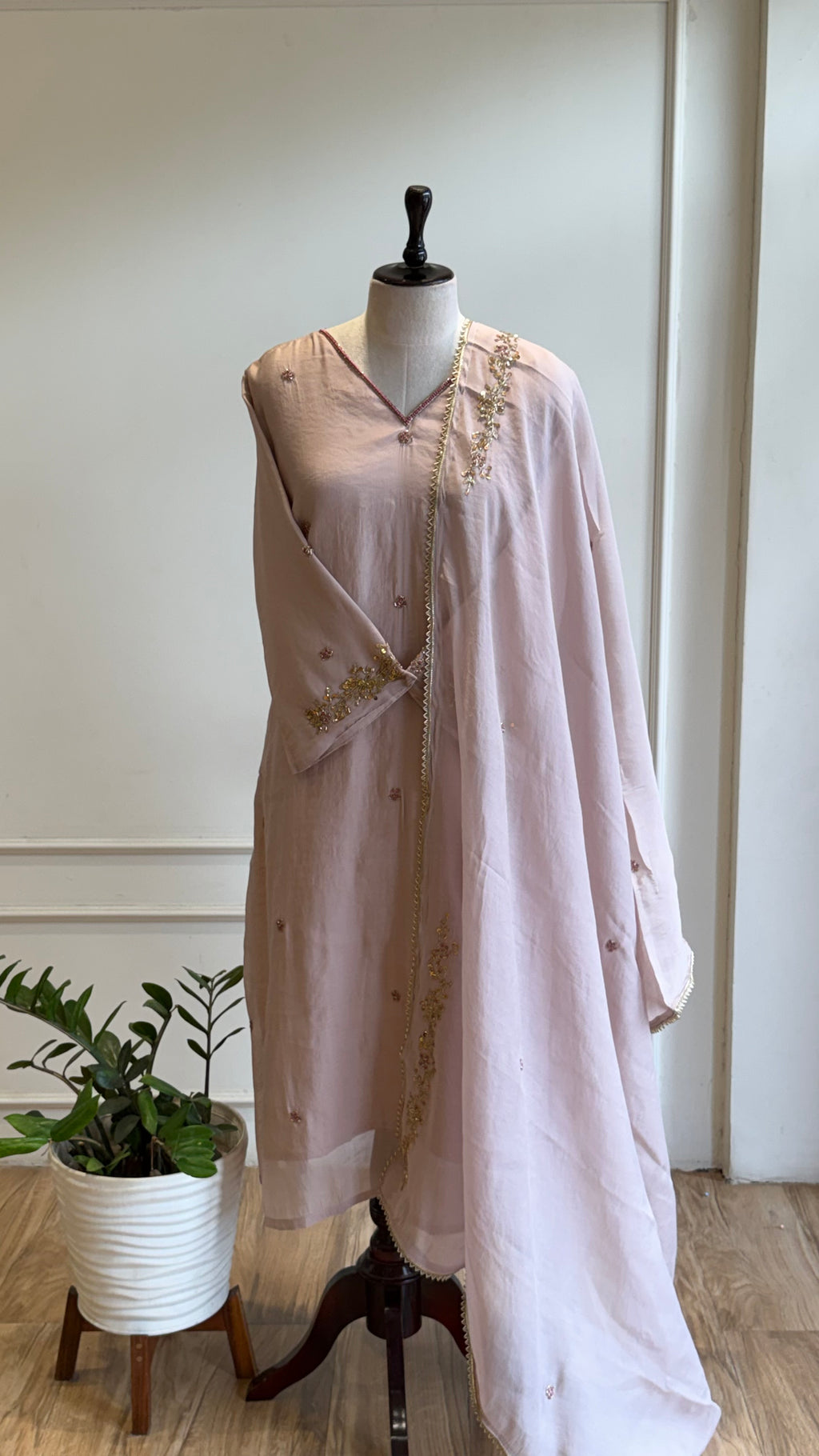 Premium Handworked Salwar Suit-17019