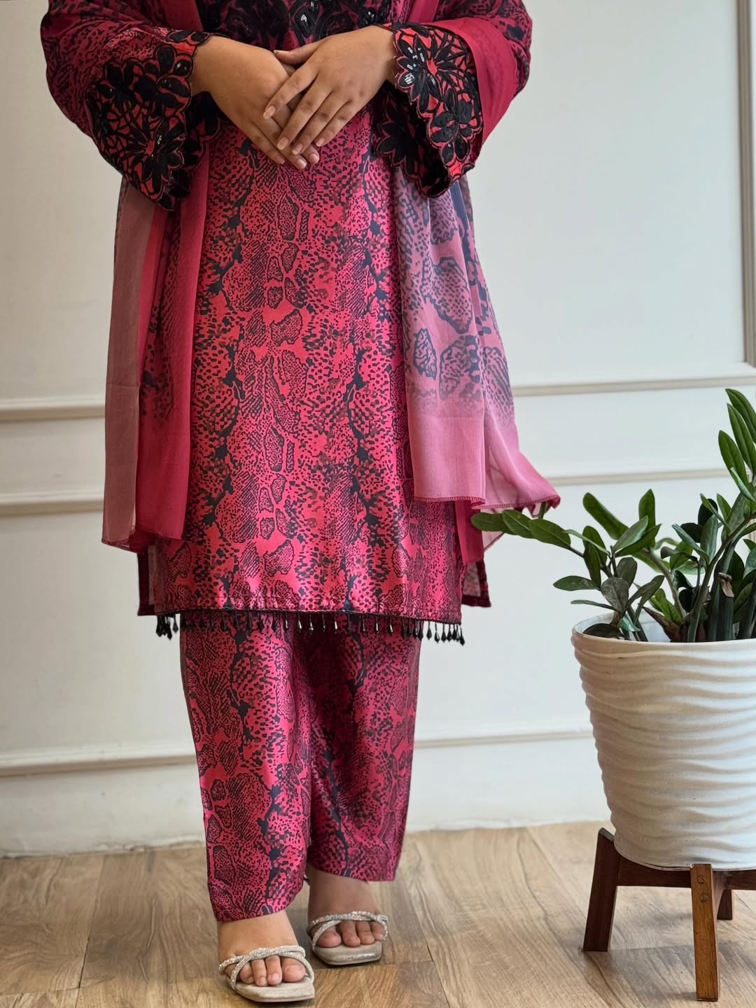 Beautiful Animal Print Pakistani Suit-17011