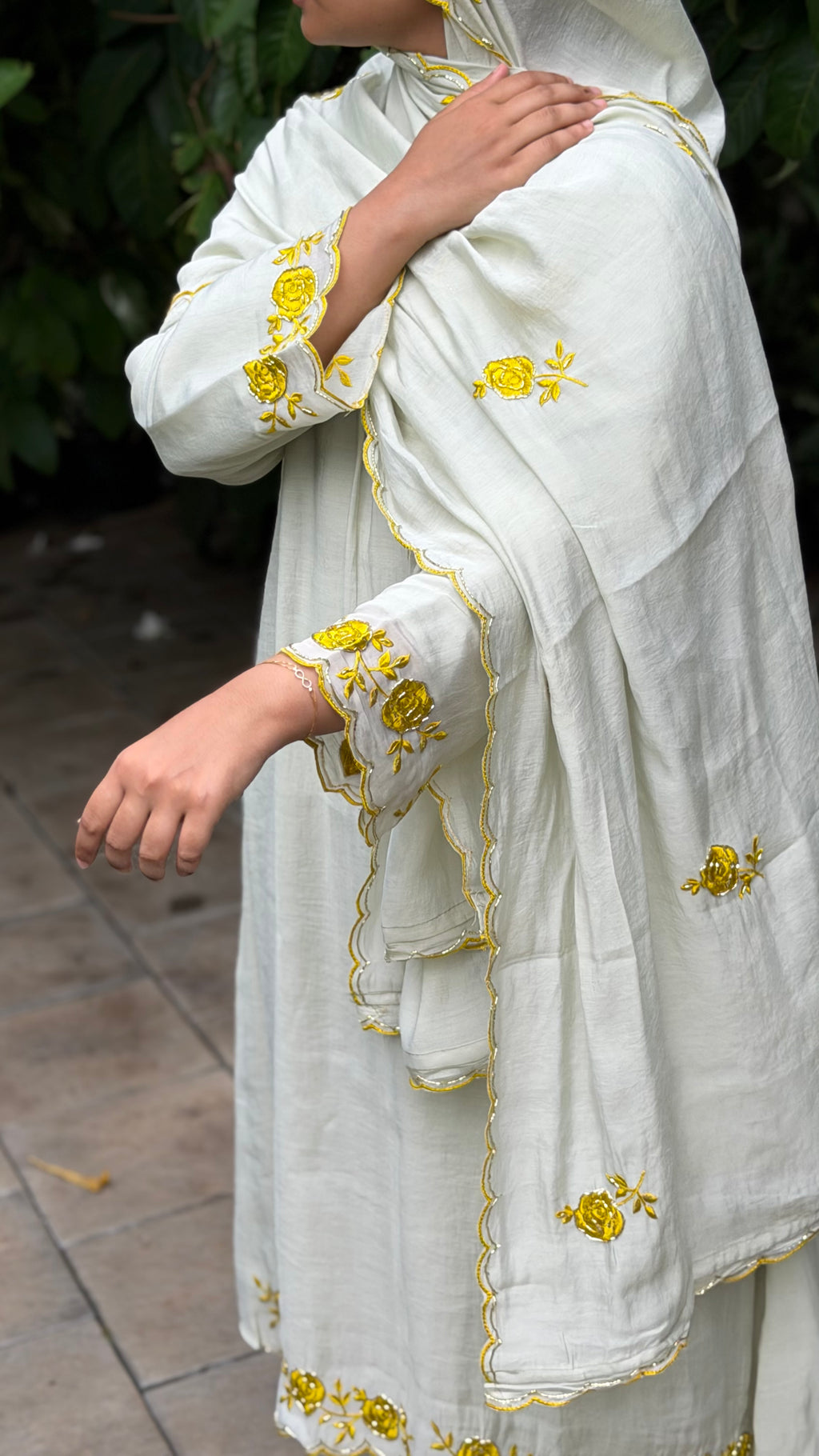 Thread Worked Anarkali Suit-17076