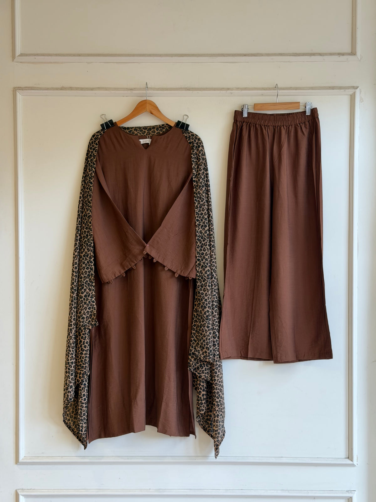 Free size Kurta set With Animal Print Dupatta-17344