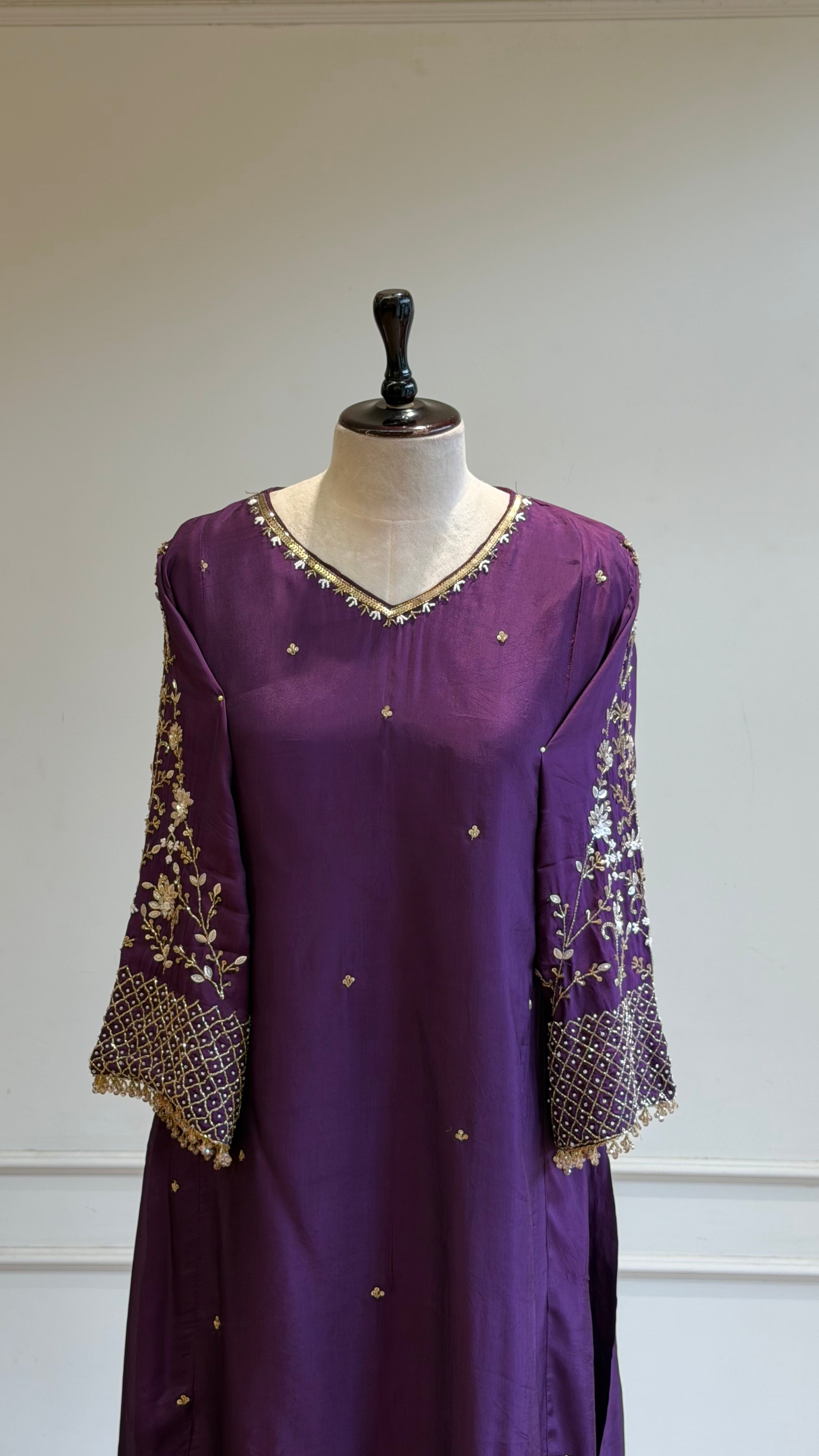 Beautiful Handworked Anarkali Suit-17040