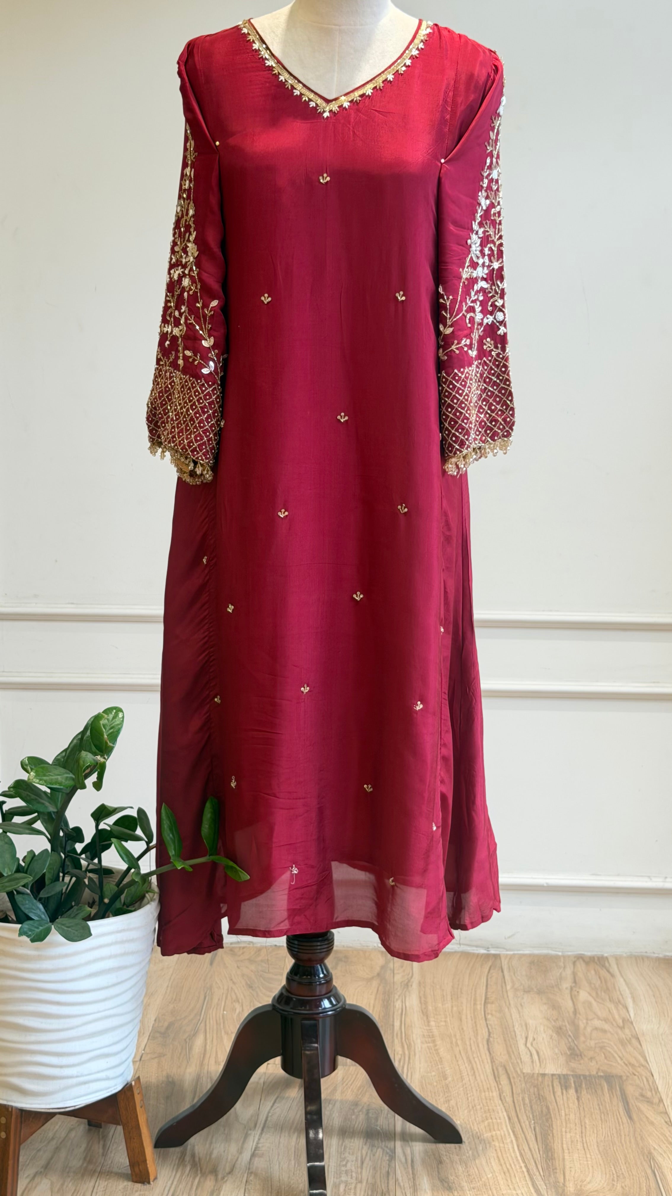 Beautiful Handworked Anarkali Suit-17040