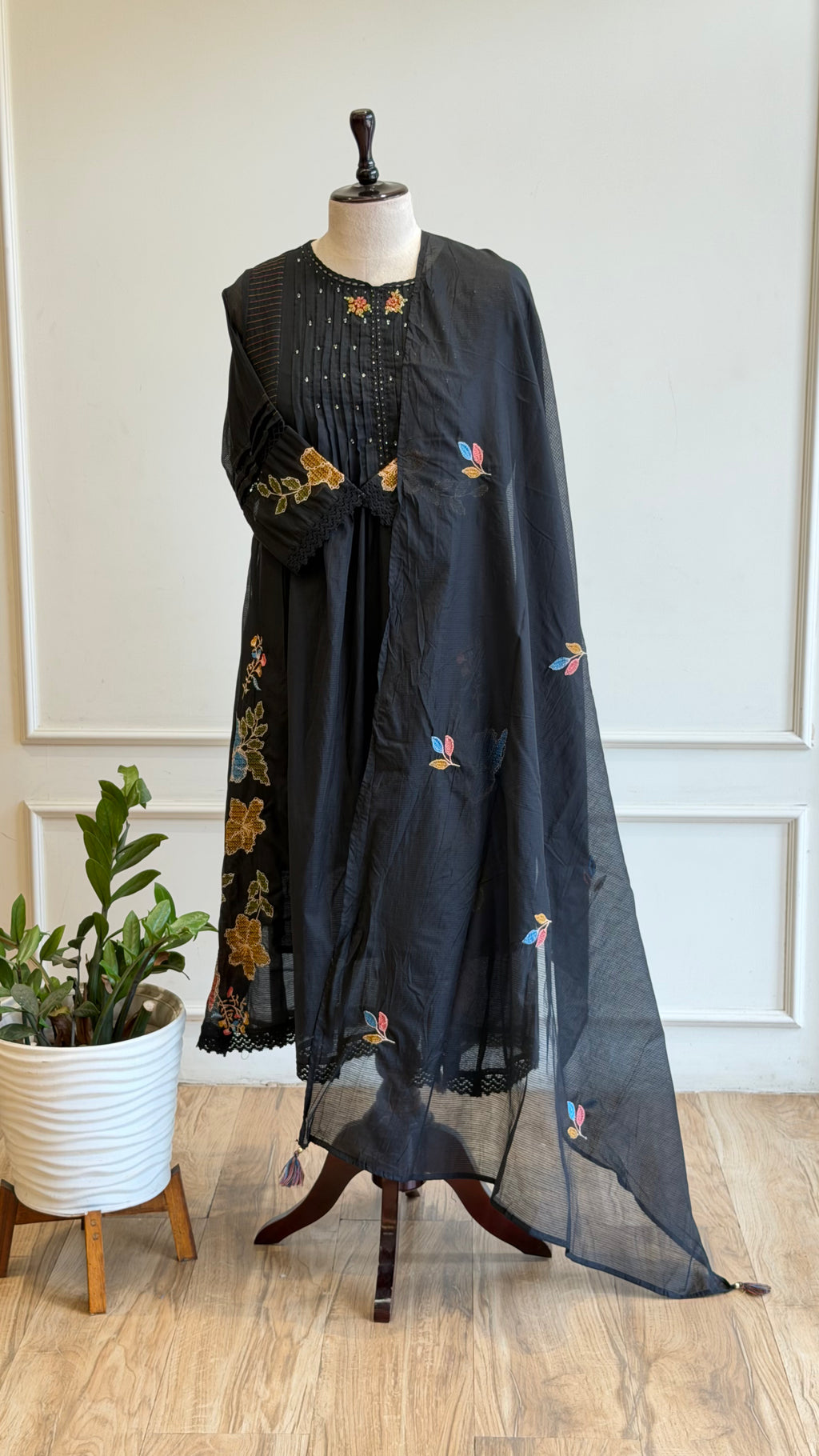 Black Embroidered Anarkali Suit-16620