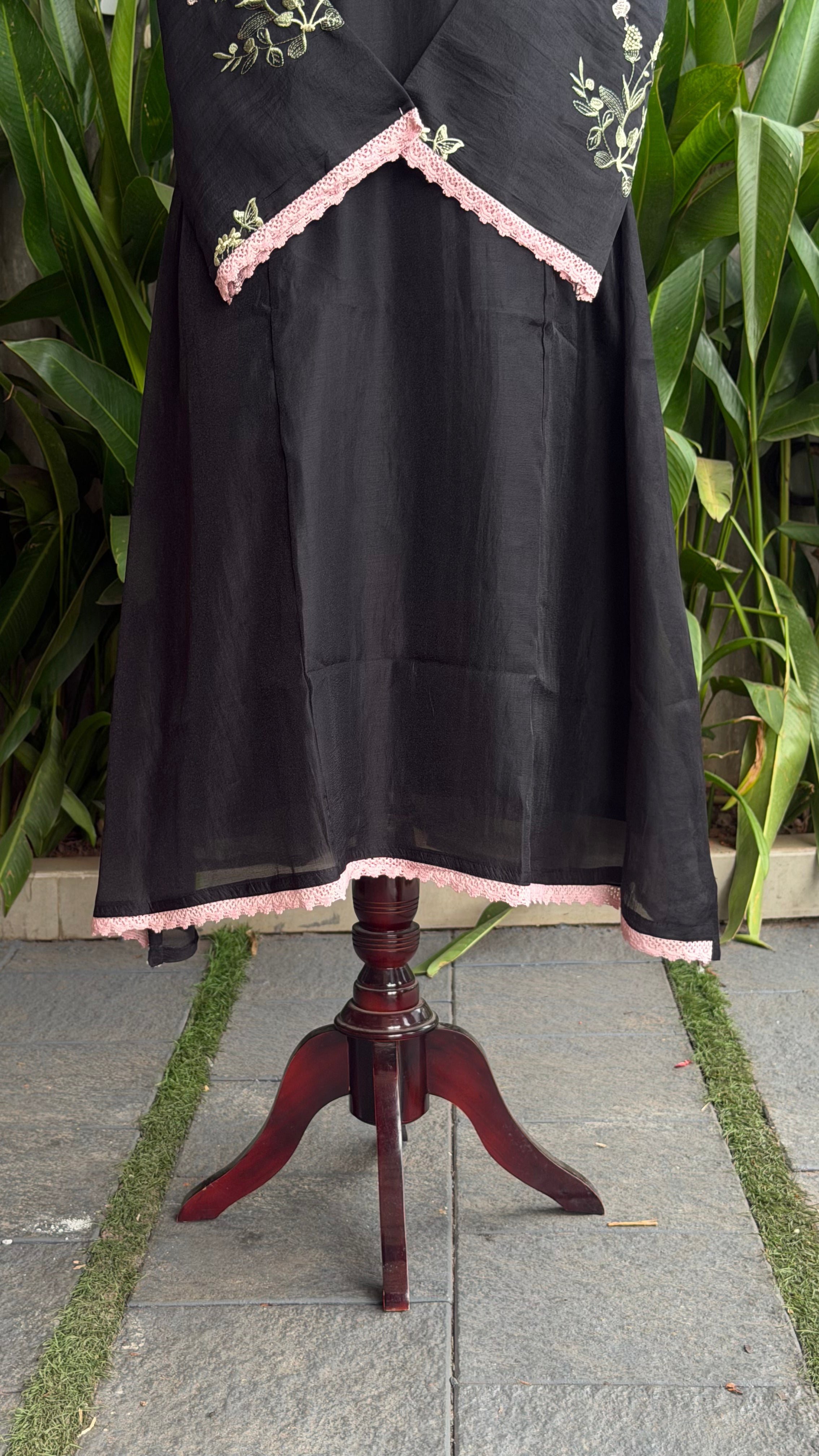 Beautiful Thread Embroidered A-line Suit-16720