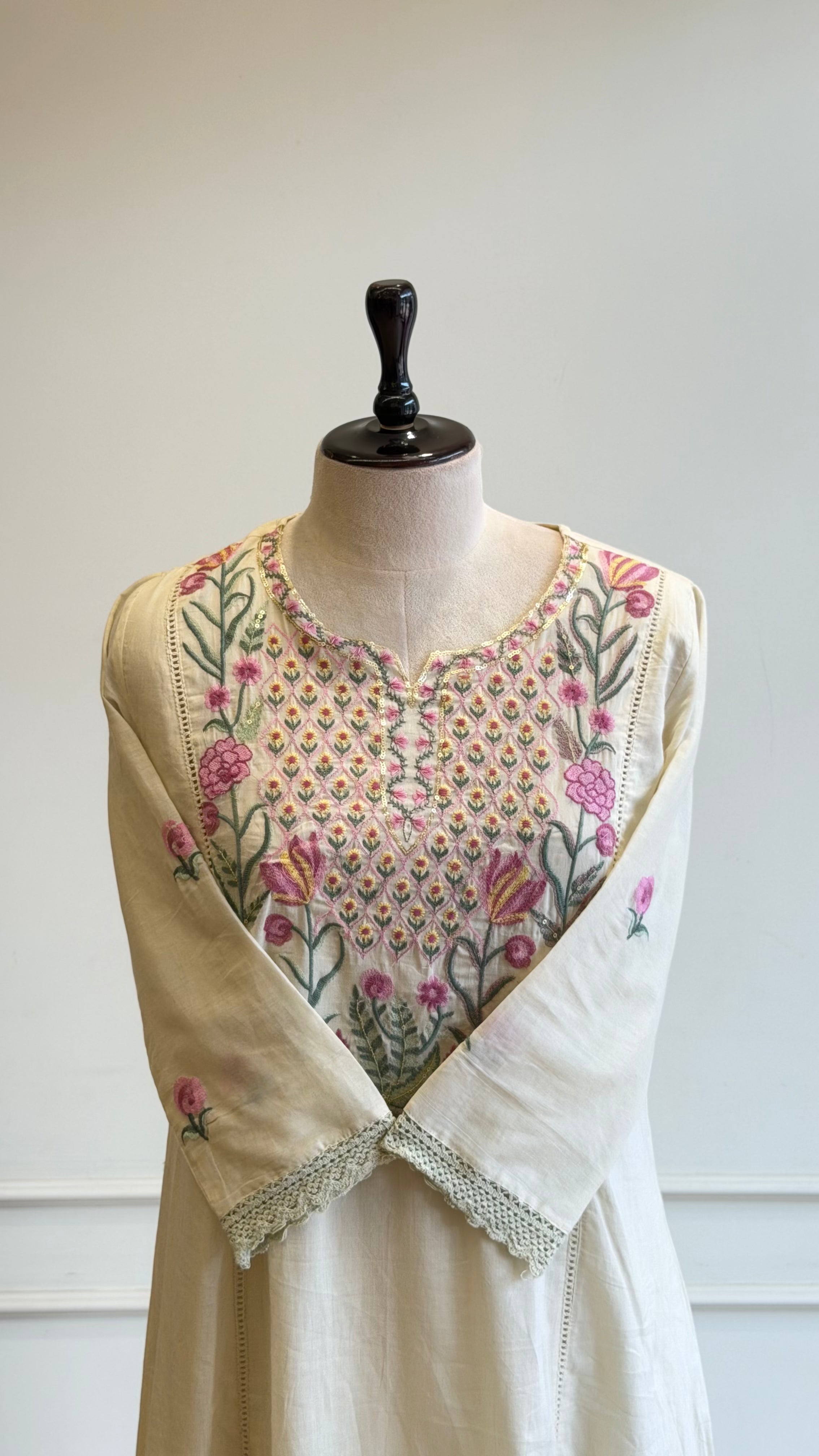 Offwhite Thread Embroidered Anarkali suit- 16626