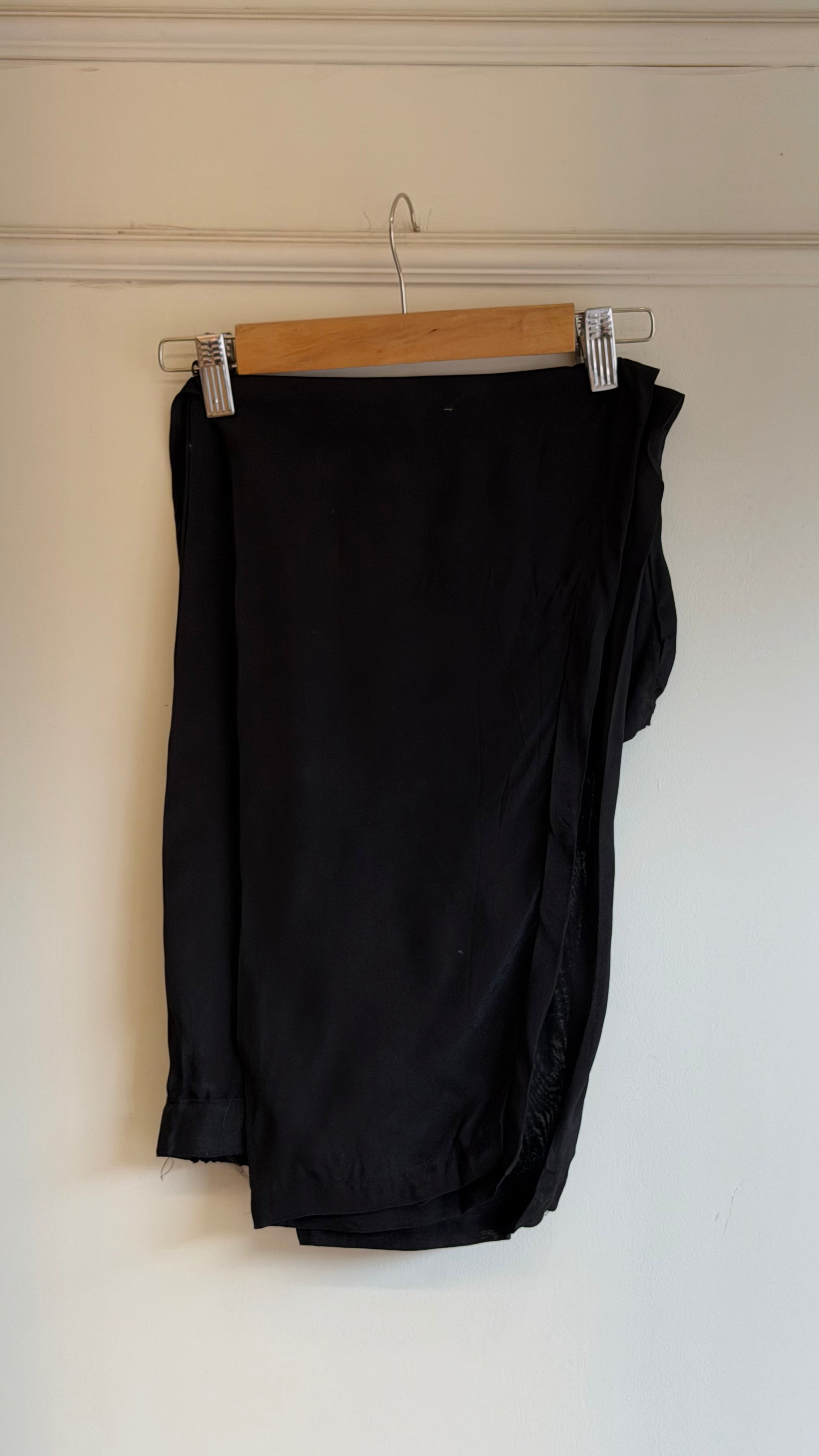 Black embroidered suit - 16541