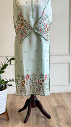Beutiful Floral Suit - 16318