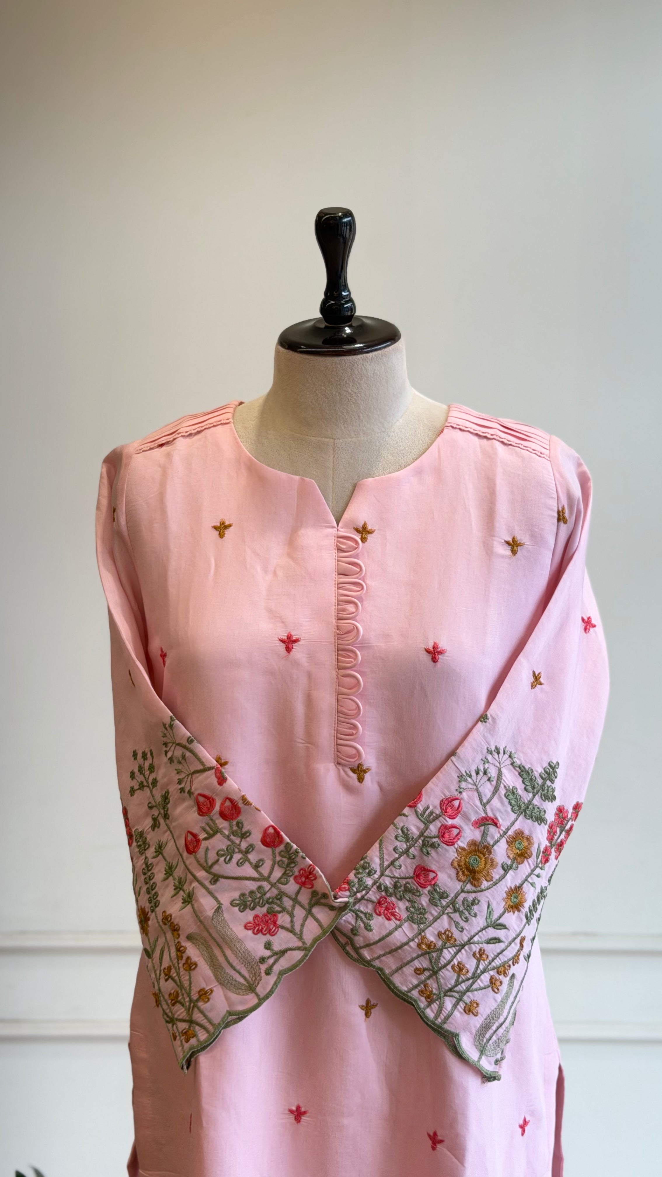 Beutiful Floral Suit - 16318