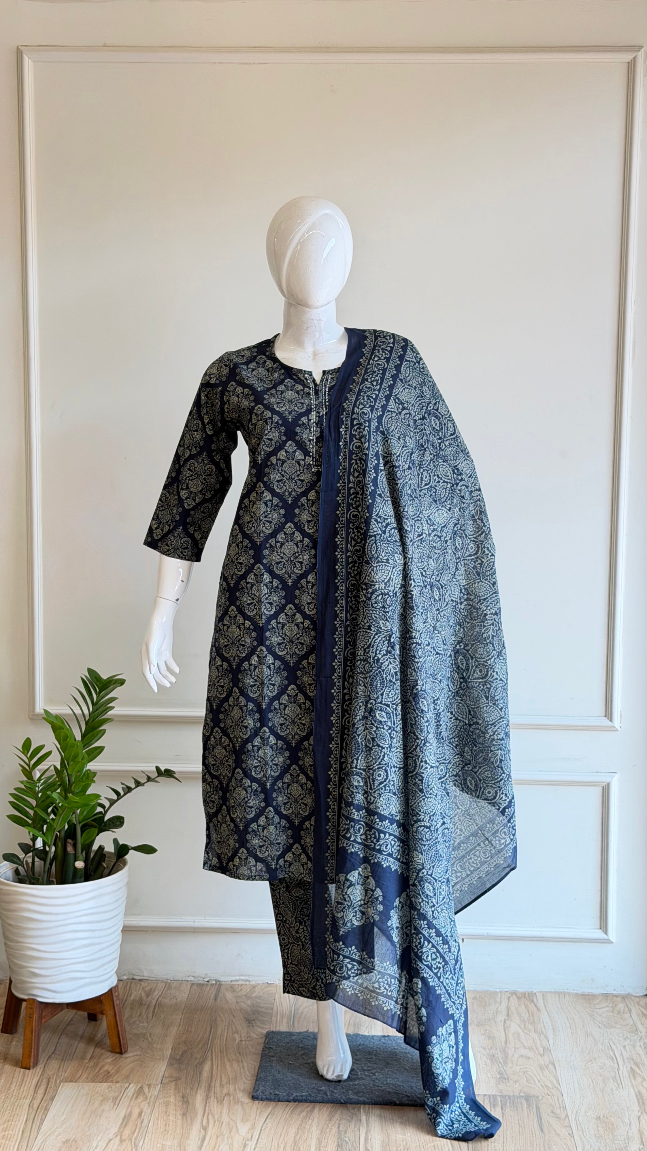 Navy blue cotton suit