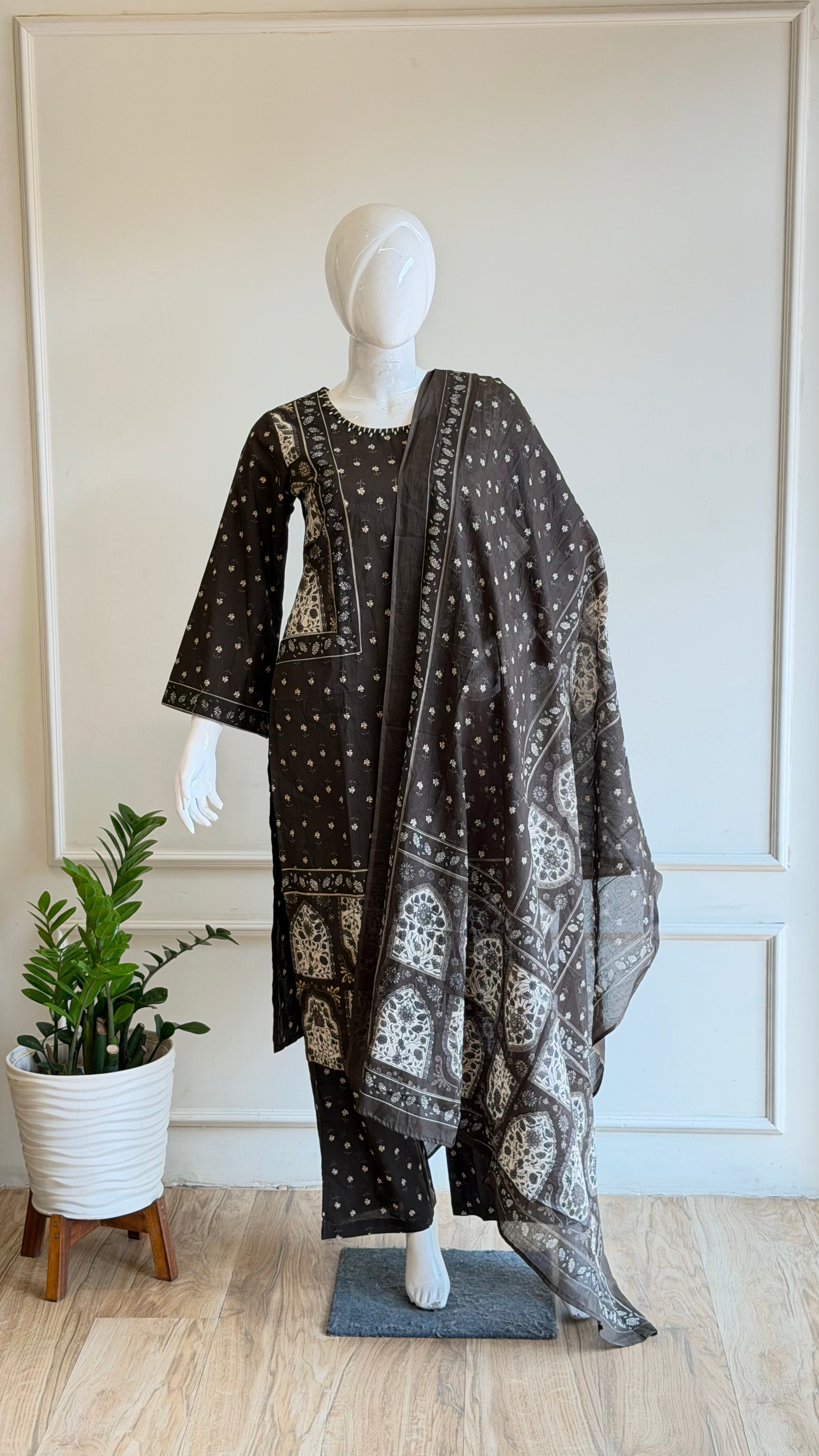 Pakistani printed cotton suit