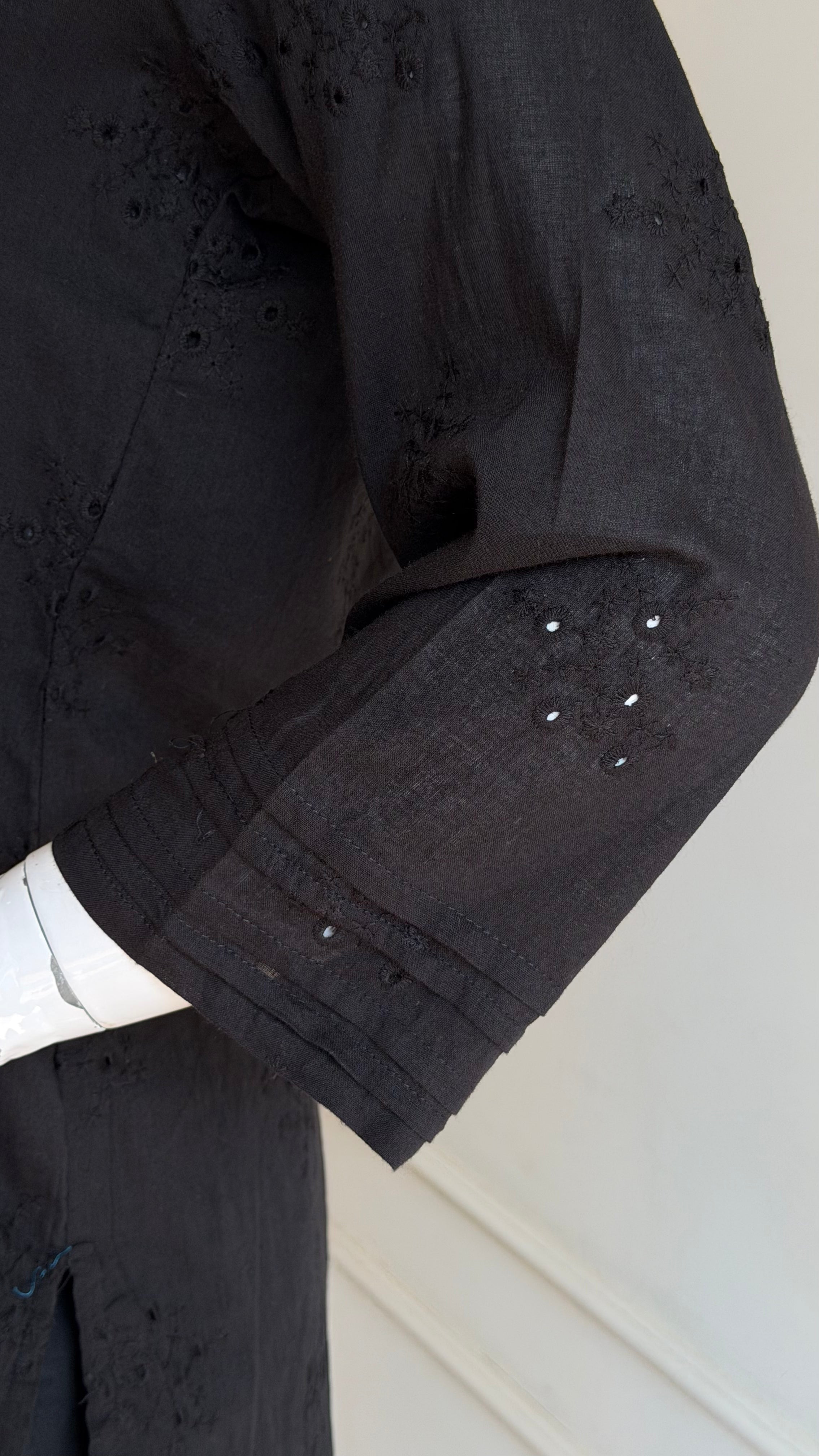 Black hakoba cotton suit